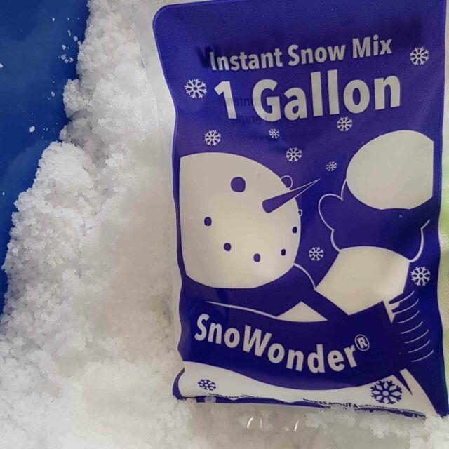 A 1 gallon bag of Snowonder instant snow mix 